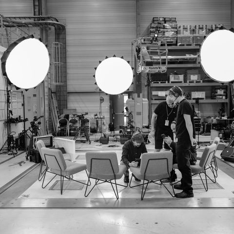 Streaming setup in a factory